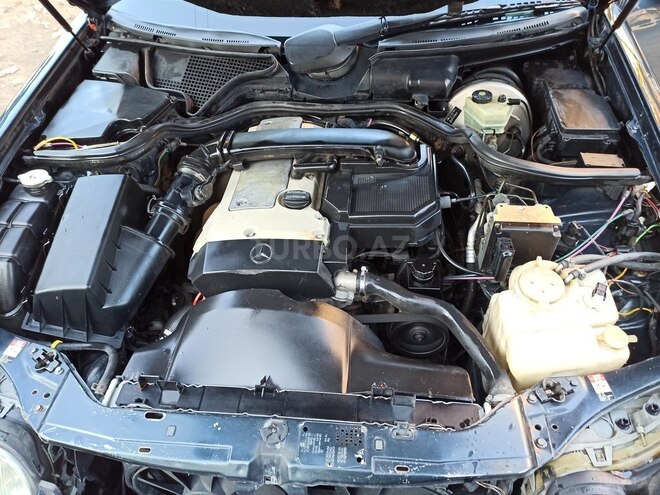 Mercedes E 230 1996, 390,000 km - 2.3 l - Bakı