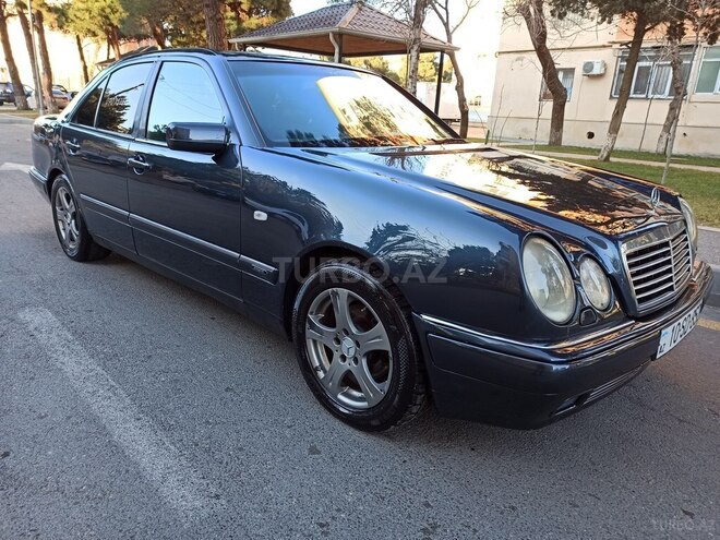 Mercedes E 230 1996, 390,000 km - 2.3 l - Bakı