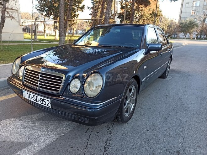 Mercedes E 230 1996, 390,000 km - 2.3 l - Bakı