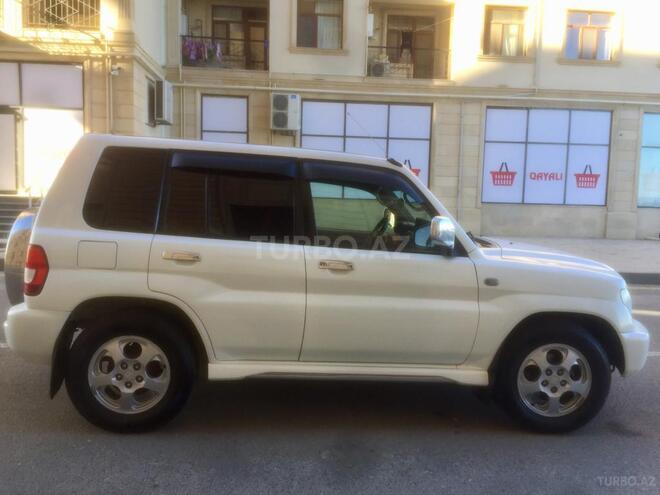 Mitsubishi Pajero io 2001, 242,000 km - 2.0 л - Sumqayıt