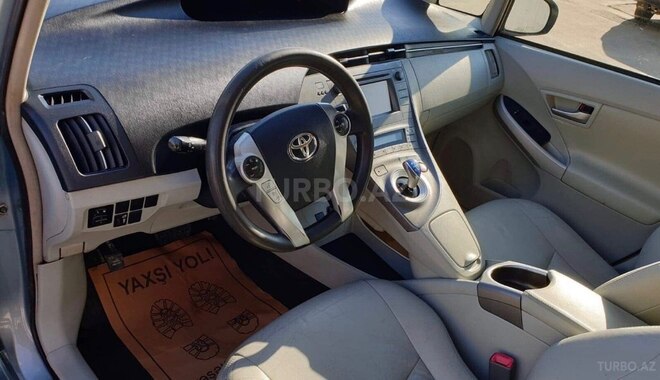 Toyota Prius 2012, 175,000 km - 1.8 л - Bakı