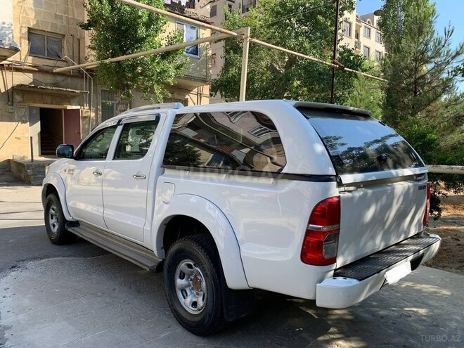 Toyota Hilux 2008, 161,000 km - 2.7 л - Bakı