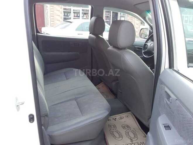 Toyota Hilux 2008, 161,000 km - 2.7 л - Bakı