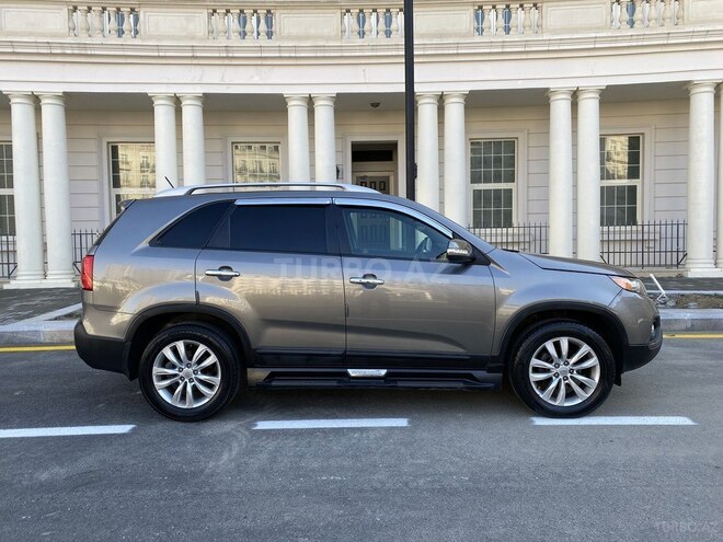 Kia Sorento 2011, 170,000 km - 2.0 л - Bakı
