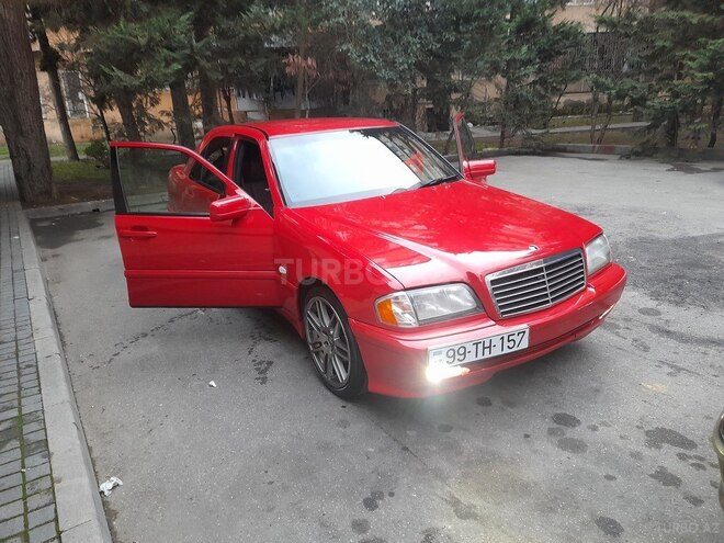 Mercedes C 200 1999, 420,000 km - 2.0 l - Bakı
