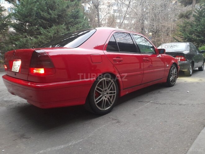 Mercedes C 200 1999, 420,000 km - 2.0 l - Bakı