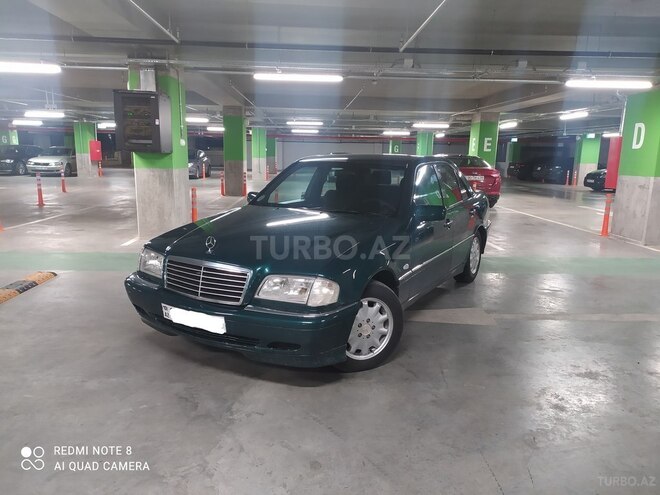 Mercedes C 220 1997, 255,000 km - 2.2 l - Bakı