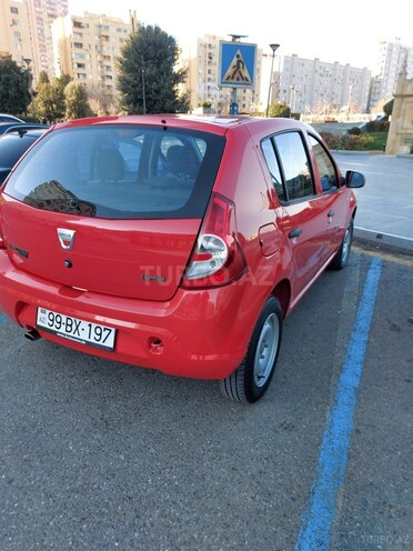 Dacia Sandero 2009, 83,000 km - 1.4 l - Bakı