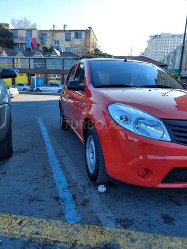 Dacia Sandero 2009, 83,000 km - 1.4 l - Bakı