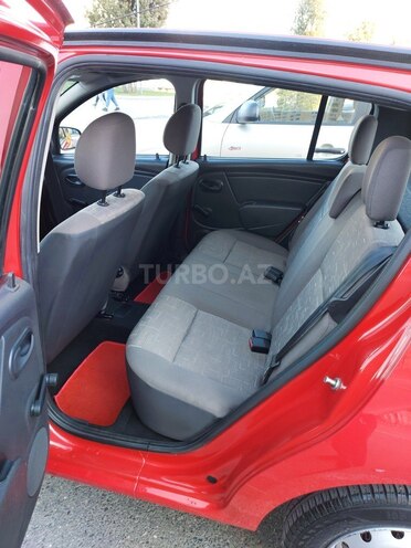 Dacia Sandero 2009, 83,000 km - 1.4 l - Bakı