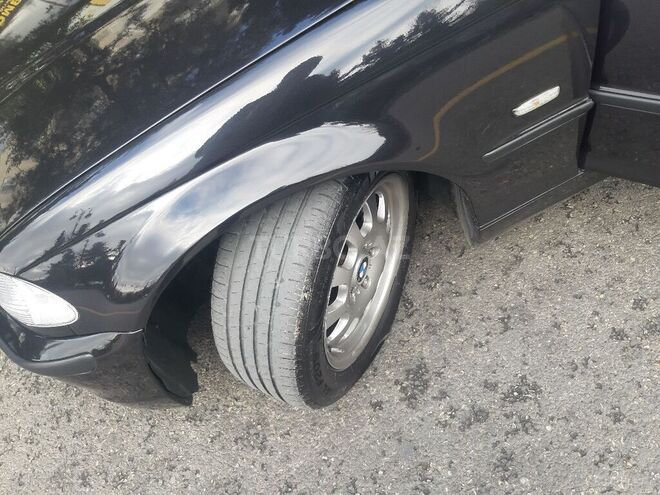 BMW 320 2001, 398,000 km - 2.2 l - Sumqayıt