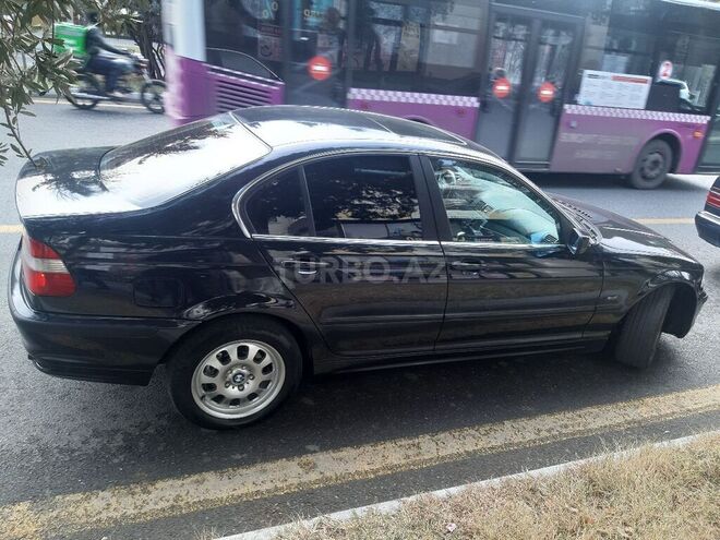 BMW 320 2001, 398,000 km - 2.2 l - Sumqayıt