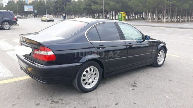 BMW 320 2001, 398,000 km - 2.2 l - Sumqayıt