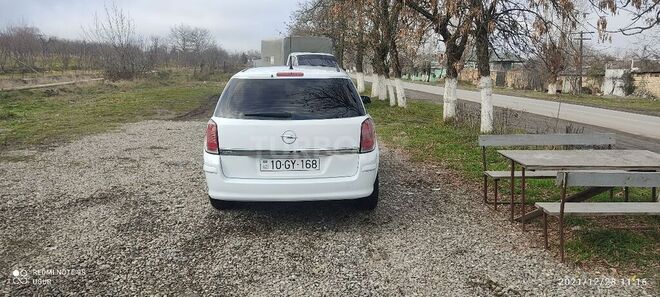 Opel Astra 2006, 257,000 km - 1.4 л - Quba