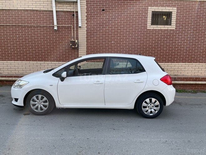 Toyota Auris 2007, 208,000 km - 1.4 l - Bakı