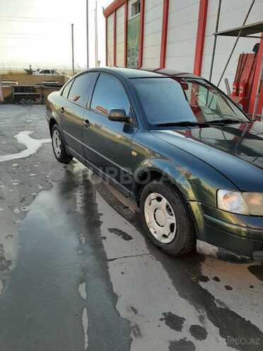Volkswagen Passat 1998, 318,000 km - 1.8 l - Bakı