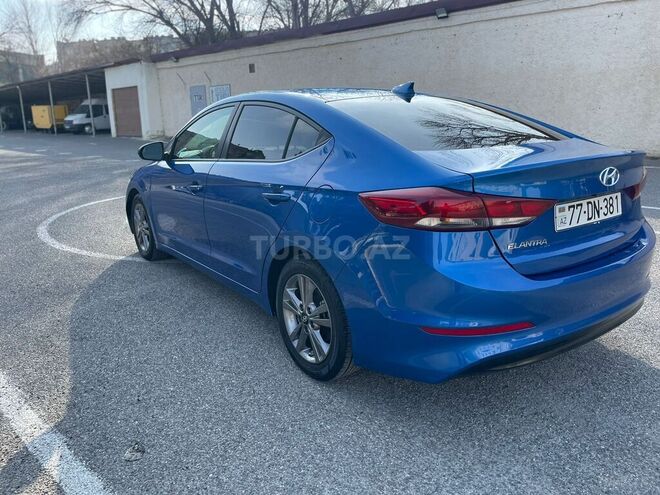 Hyundai Elantra 2017, 35,000 km - 2.0 л - Bakı
