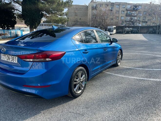 Hyundai Elantra 2017, 35,000 km - 2.0 л - Bakı