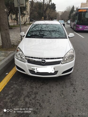 Opel Astra 2010, 249,000 km - 1.4 l - Bakı