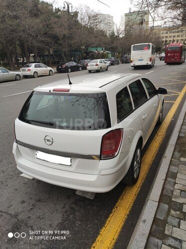 Opel Astra 2010, 249,000 km - 1.4 l - Bakı