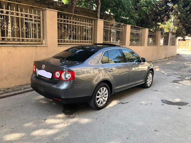 Volkswagen Jetta 2006, 203,000 km - 2.0 l - Bakı