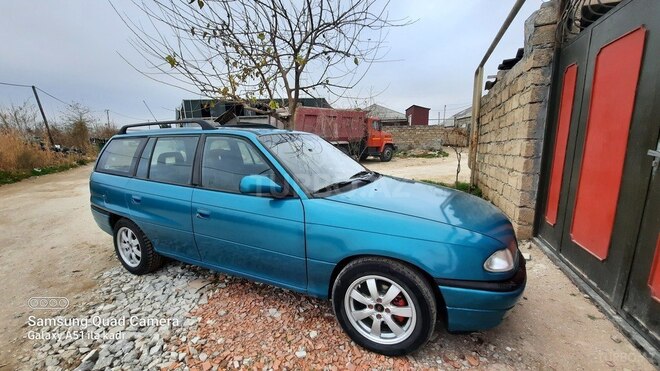 Opel Astra 1996, 475,322 km - 2.0 l - Bakı