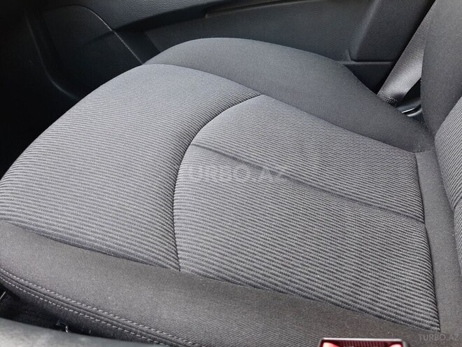 Mercedes E 220 2006, 199,000 km - 2.2 l - Bakı