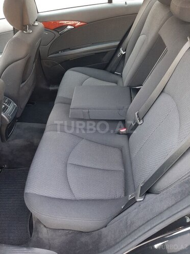 Mercedes E 220 2006, 199,000 km - 2.2 l - Bakı