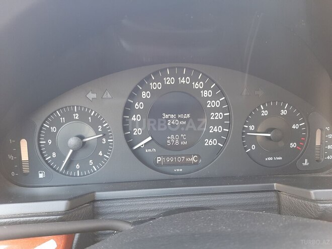 Mercedes E 220 2006, 199,000 km - 2.2 l - Bakı