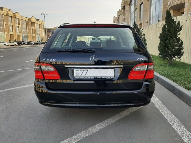 Mercedes E 220 2006, 199,000 km - 2.2 l - Bakı