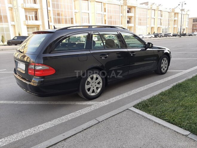 Mercedes E 220 2006, 199,000 km - 2.2 l - Bakı