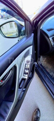 Hyundai Elantra 2013, 150,000 km - 1.8 l - Quba