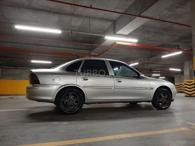 Opel Vectra 1997, 256,897 km - 1.8 l - Bakı