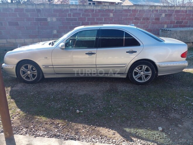 Mercedes E 230 1996, 420,000 km - 2.3 л - Gəncə