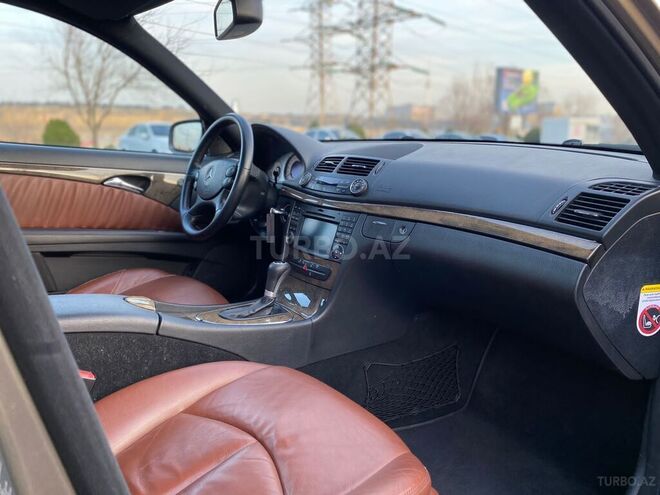 Mercedes E 220 2008, 278,000 km - 2.2 l - Bakı