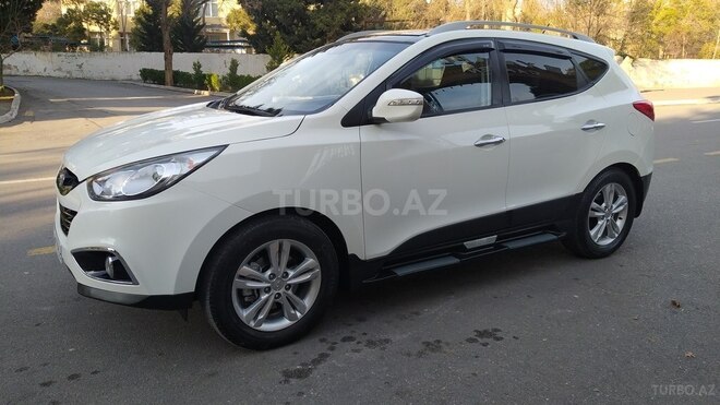 Hyundai ix35 2010, 168,000 km - 2.0 l - Bakı