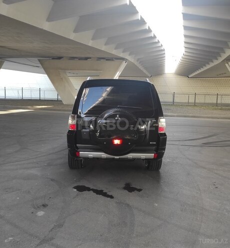 Mitsubishi Pajero 2007, 193,000 km - 3.0 l - Bakı