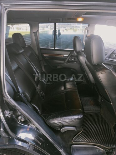 Mitsubishi Pajero 2007, 193,000 km - 3.0 l - Bakı