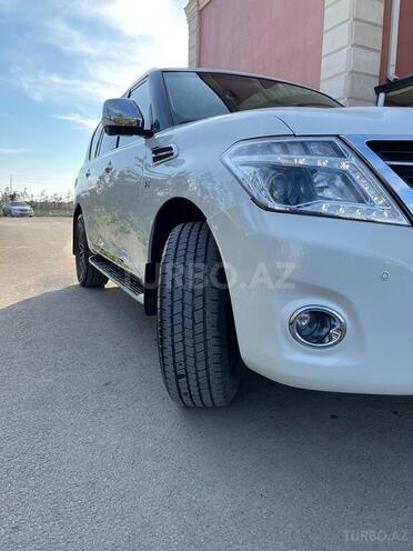 Nissan Patrol 2013, 163,000 km - 5.6 л - Bakı