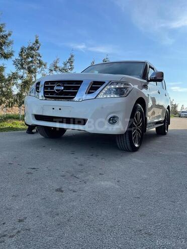 Nissan Patrol 2013, 163,000 km - 5.6 л - Bakı