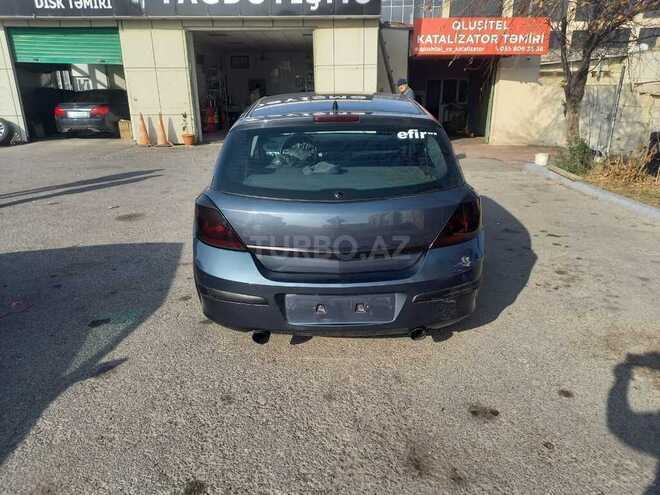 Opel Astra 2006, 291,200 km - 1.3 л - Bakı