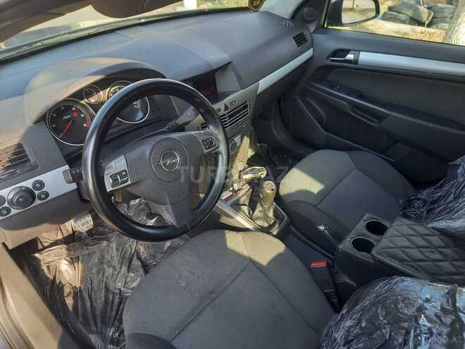 Opel Astra 2006, 291,200 km - 1.3 л - Bakı