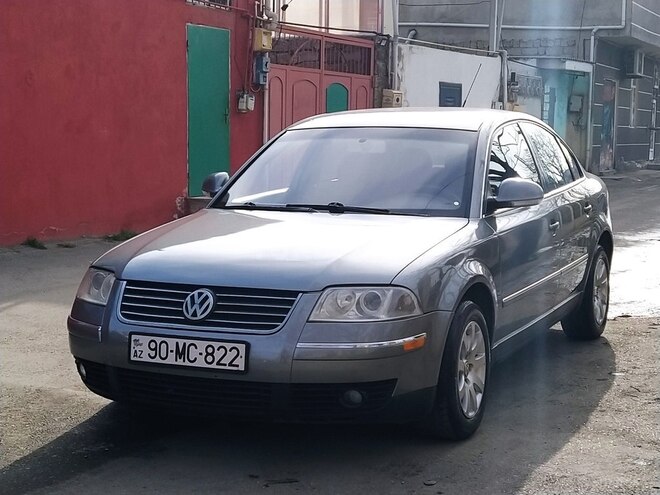 Volkswagen Passat 2004, 250,000 km - 1.8 l - Bakı