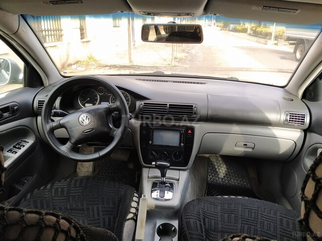 Volkswagen Passat 2004, 250,000 km - 1.8 l - Bakı