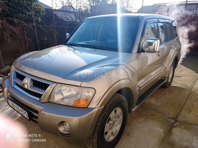 Mitsubishi Pajero 2003, 200,000 km - 3.0 л - Bakı