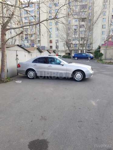 Mercedes E 240 2004, 268,000 km - 2.4 l - Bakı