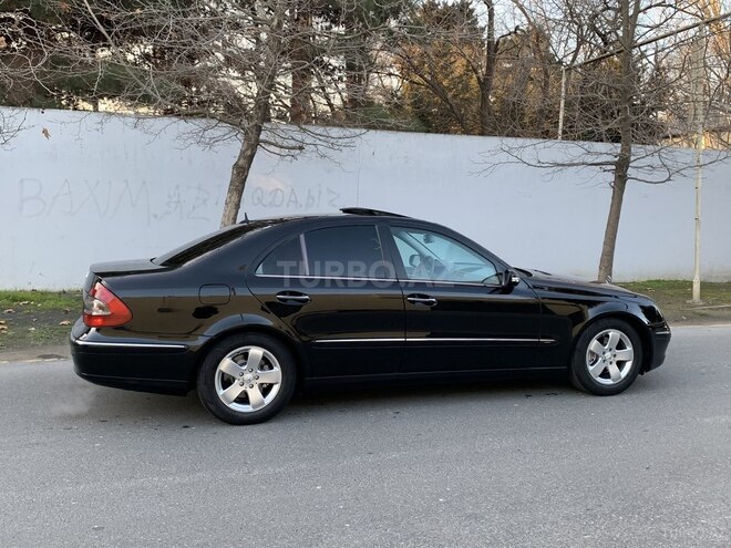 Mercedes E 320 2003, 285,000 km - 3.2 l - Bakı