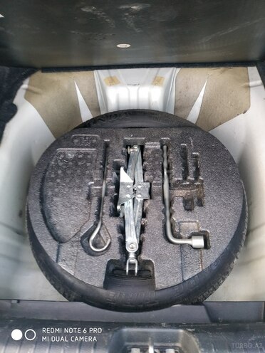Honda Civic 2010, 330,000 km - 1.3 л - Bakı