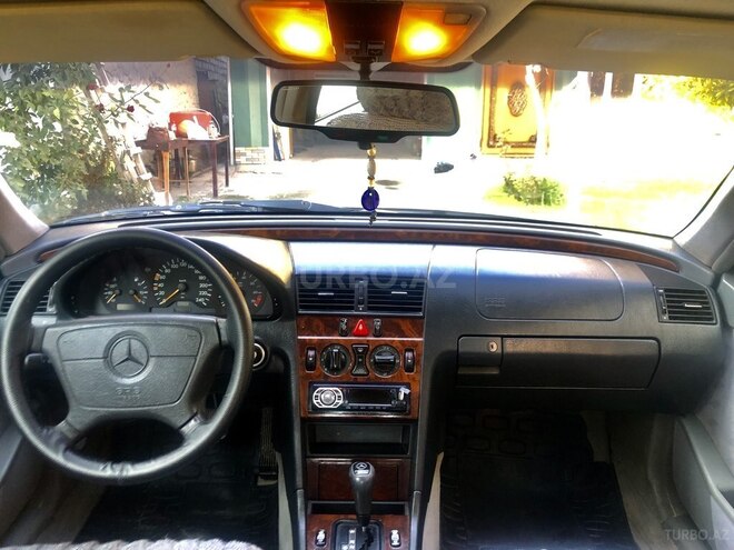 Mercedes C 200 1996, 240,000 km - 2.0 l - Mingəçevir