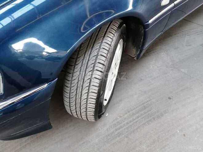 Mercedes C 240 1999, 275,000 km - 2.4 l - Gəncə